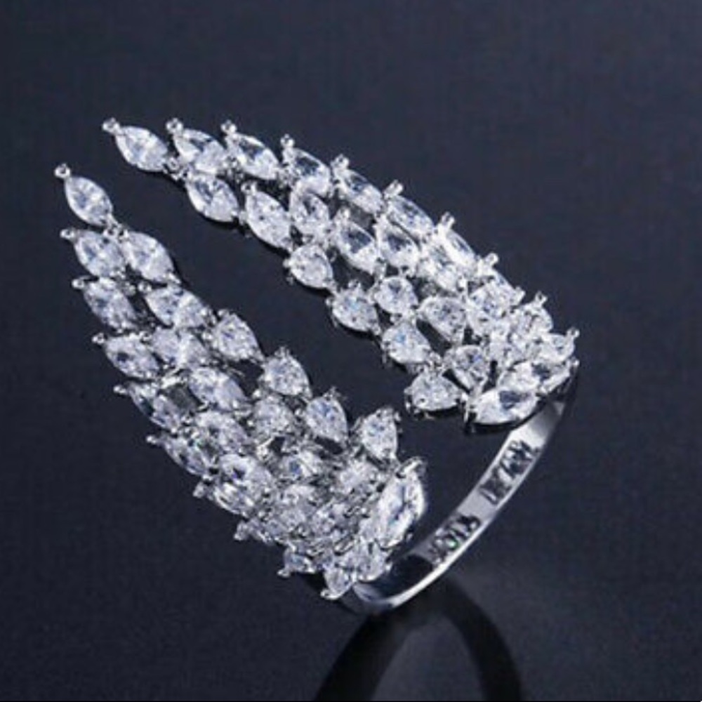 New Sterling silver diamond adjustable ring
